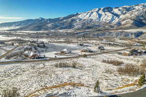 View of mountain feature