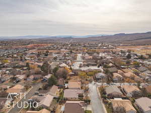 Drone / aerial view featuring a mountain view