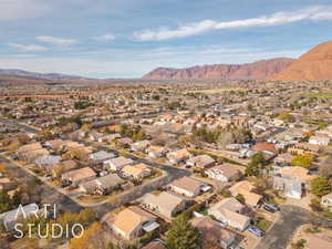 Bird's eye view with a mountain view