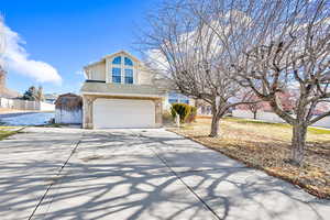 View of front of house featuring a garage