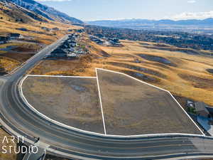 Bird's eye view featuring a mountain view