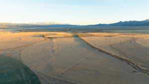 Aerial view with a mountain view