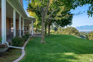 View of yard with a mountain view