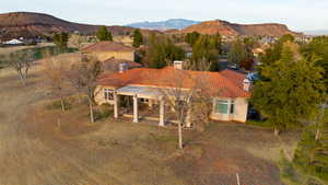 Drone / aerial view featuring a mountain view