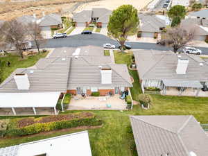 Birds eye view of property