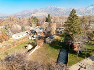 Bird's eye view featuring a mountain view