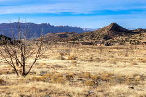 View of mountain feature