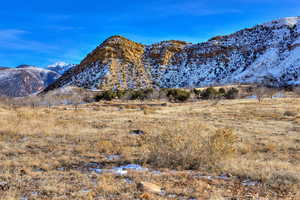 View of mountain feature