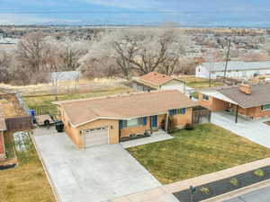 Birds eye view of property (featuring open field with no backyard neighbors)