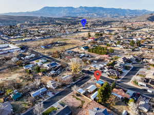 Aerial view with a mountain view