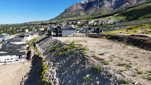 View of mountain feature