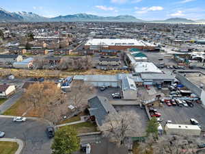 Bird's eye view featuring a mountain view