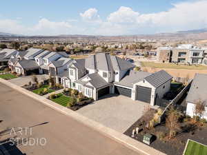 Birds eye view of property