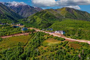 View of mountain feature