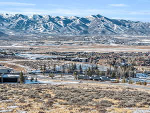 View of mountain feature