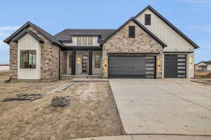 View of front facade with a garage