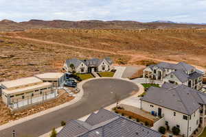 Aerial view with a mountain view