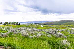 View of mountain feature