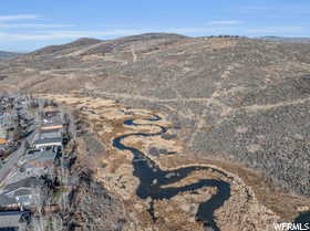 Bird's eye view featuring a mountain view