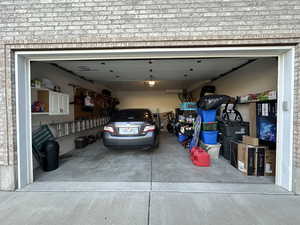 Detached ADU 2 car garage