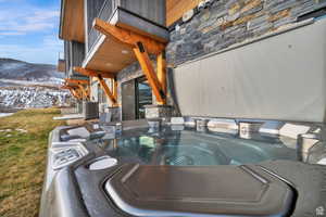 Interior details featuring a mountain view and central air condition unit