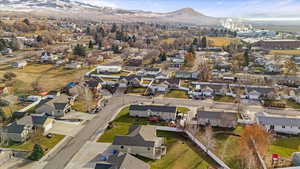 Bird's eye view featuring a mountain view