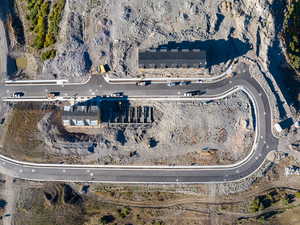 Birds eye view of property