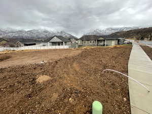 View of yard with a mountain view