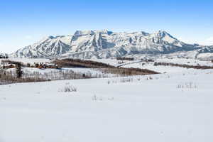 View of mountain feature