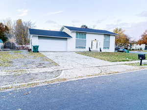 Split foyer home with a garage