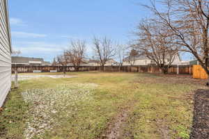 View of side yard