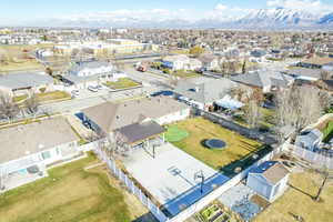 Drone / aerial view featuring a mountain view