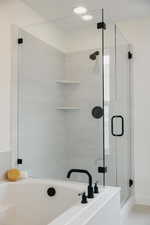 Bathroom with independent shower and bath