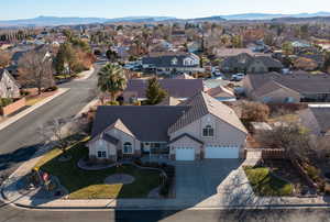 Drone / aerial view featuring a mountain view