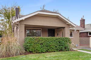 View of front of home featuring a front lawn