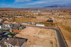 Drone / aerial view featuring a mountain view