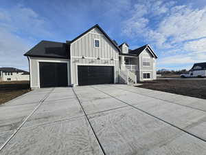 View of front facade with a garage