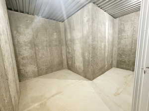 Bathroom featuring concrete floors