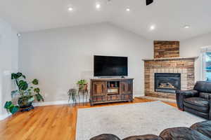 Vaulted ceiling in airy living room