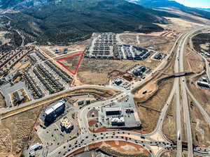 Aerial view with a mountain view