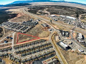 Aerial view with a mountain view