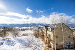 View of mountain feature