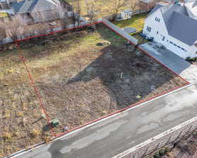 Birds eye view of property