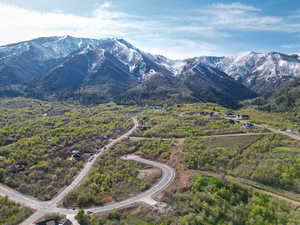 View of mountain feature