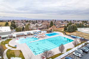 View of swimming pool featuring a mountain view