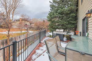 Balcony with grilling area