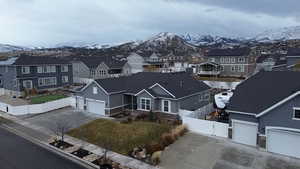 Bird's eye view with a mountain view