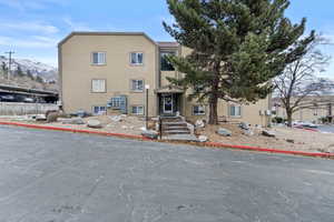 View of front facade featuring a mountain view