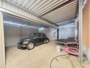 Garage featuring a trampoline