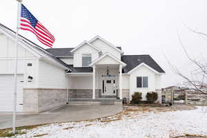 View of front facade with a garage